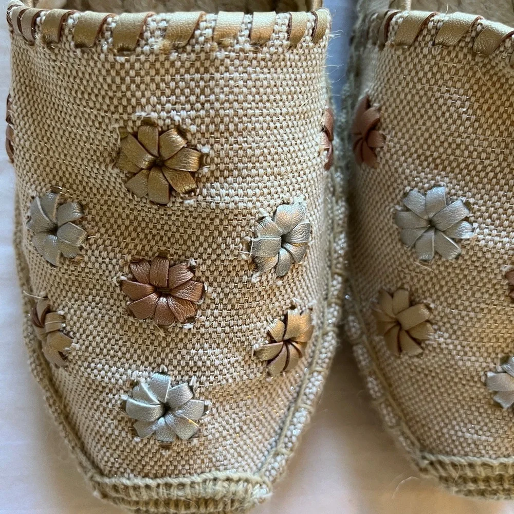 Jack Rogers Flower Embroidered Espadrilles - Picture 5 of 6